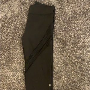 black detail lululemon leggings size 8